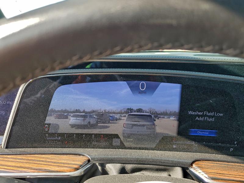 Фото 9 - CADILLAC ESCALADE