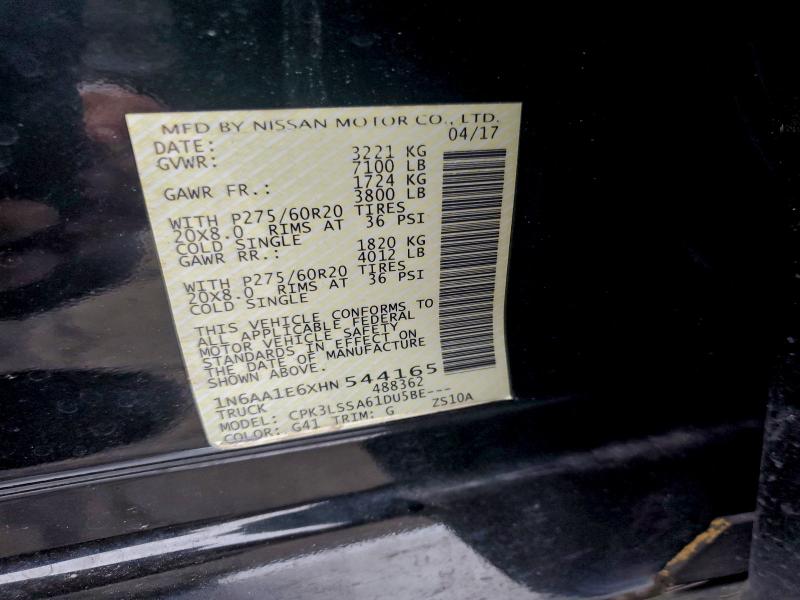 Фото 12 - NISSAN TITAN