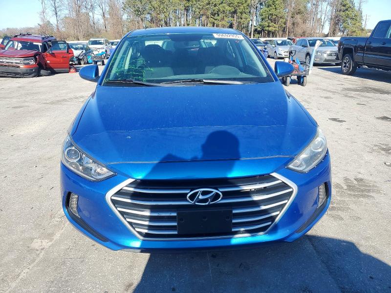 Фото 5 - HYUNDAI ELANTRA