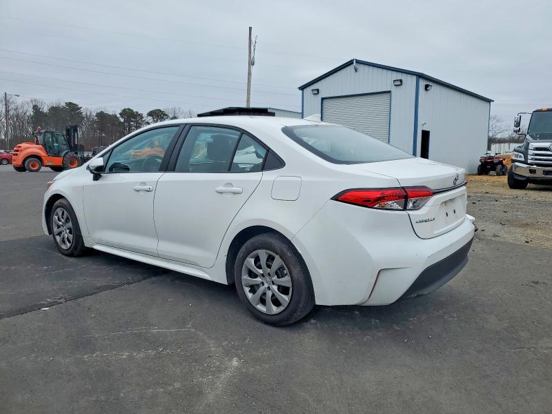 Фото 2 - TOYOTA COROLLA