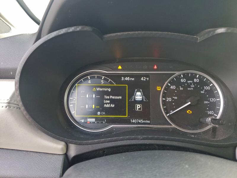 Фото 9 - NISSAN VERSA