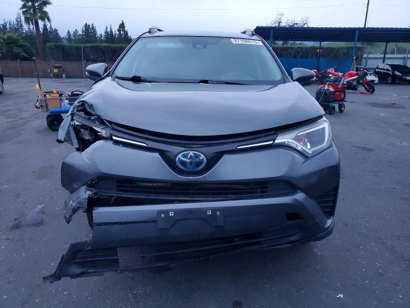 Фото 5 - TOYOTA RAV4