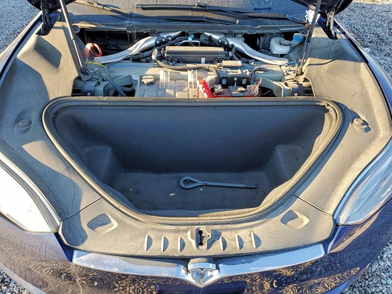 Фото 11 - TESLA MODEL S