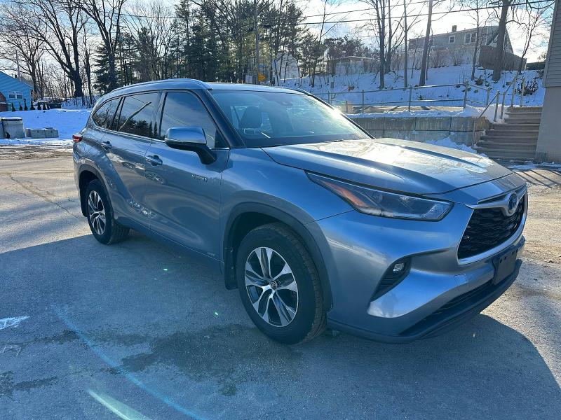 Фото 4 - TOYOTA HIGHLANDER