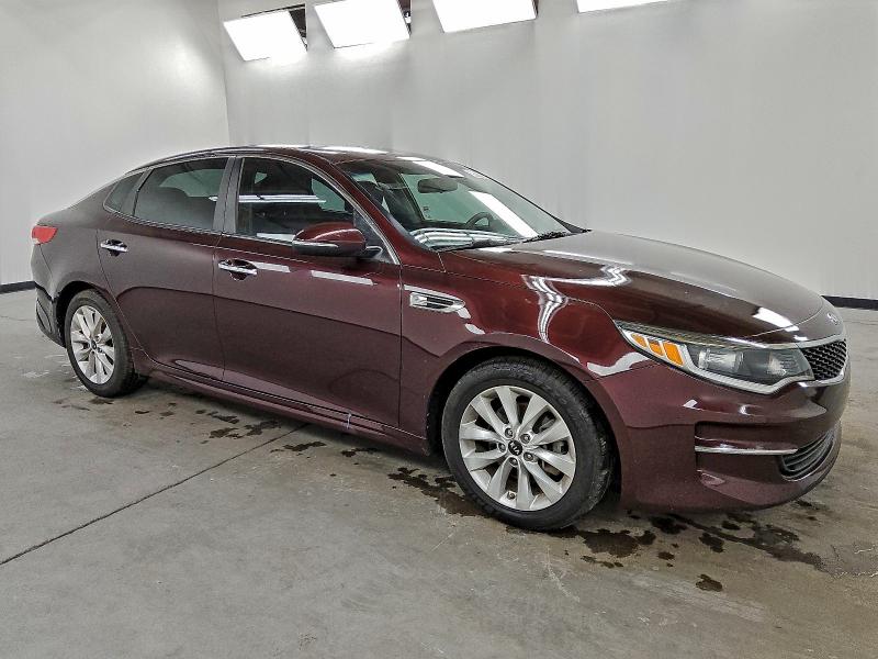 Фото 4 - KIA OPTIMA