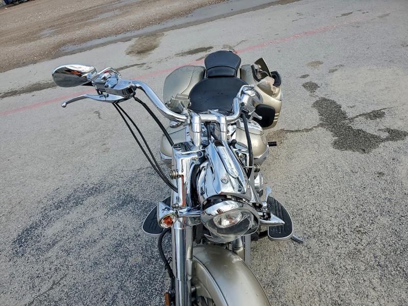 YAMAHA XV1900 A 2012