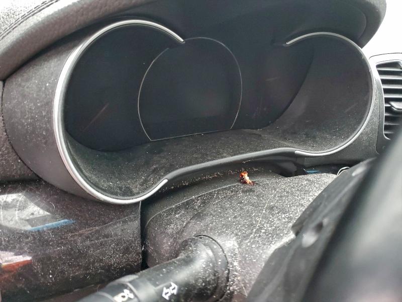 Фото 9 - KIA SORENTO