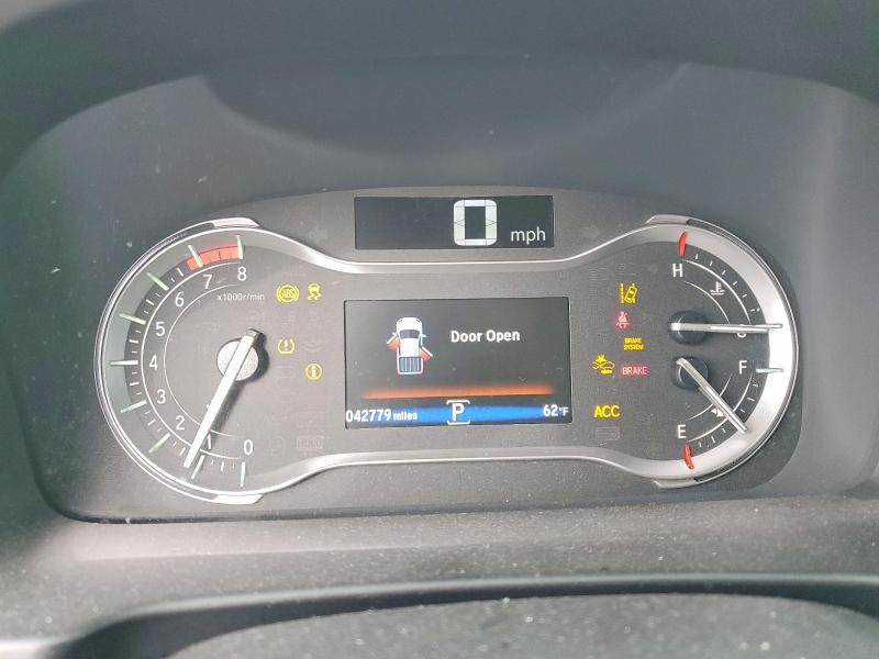 Фото 9 - HONDA RIDGELINE