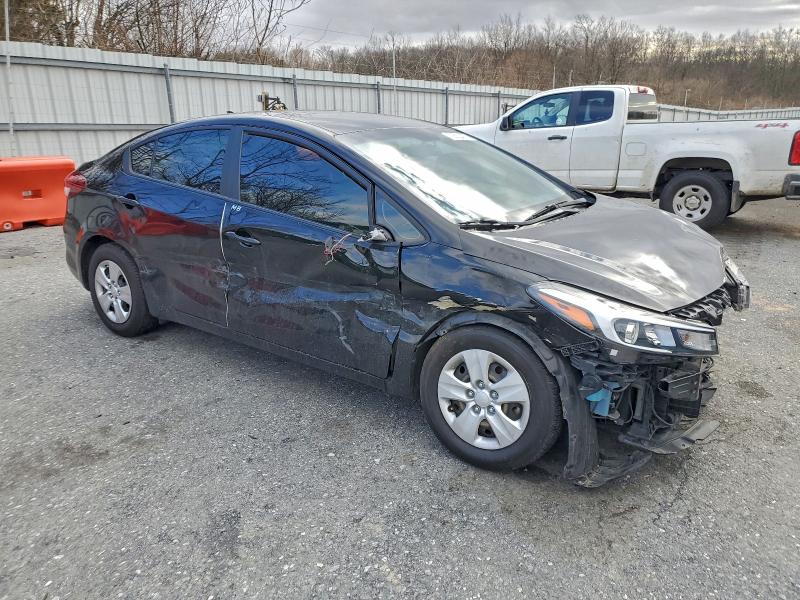 Фото 4 - KIA FORTE