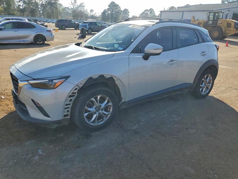 Фото 1 - MAZDA CX-3