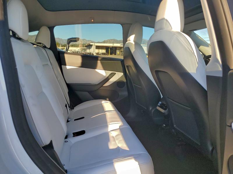 Фото 11 - TESLA MODEL Y