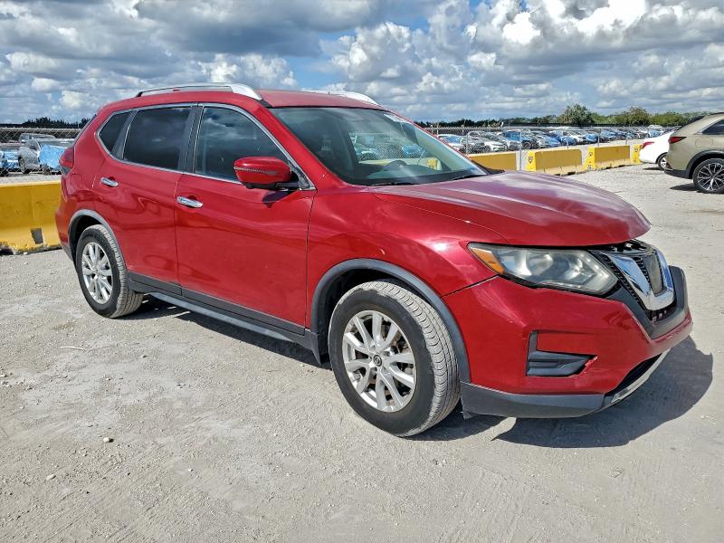 Фото 4 - NISSAN ROGUE