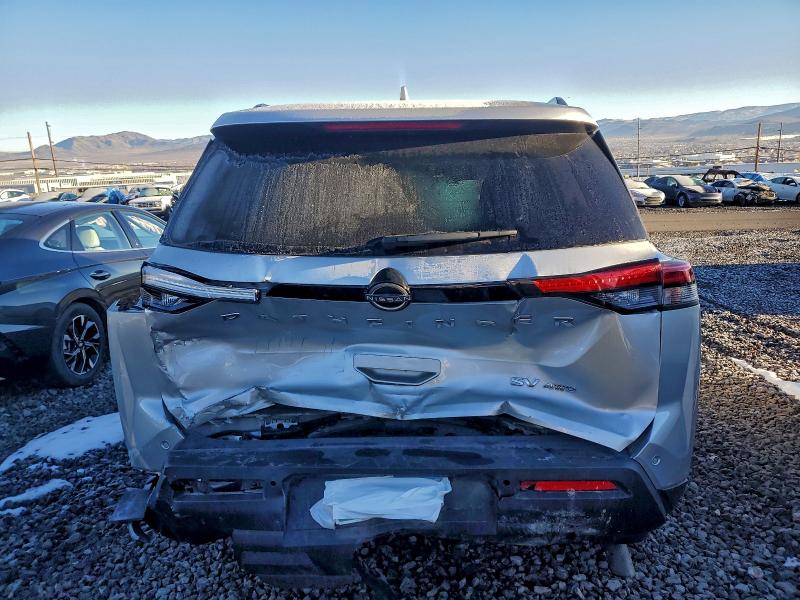 Фото 6 - NISSAN PATHFINDER