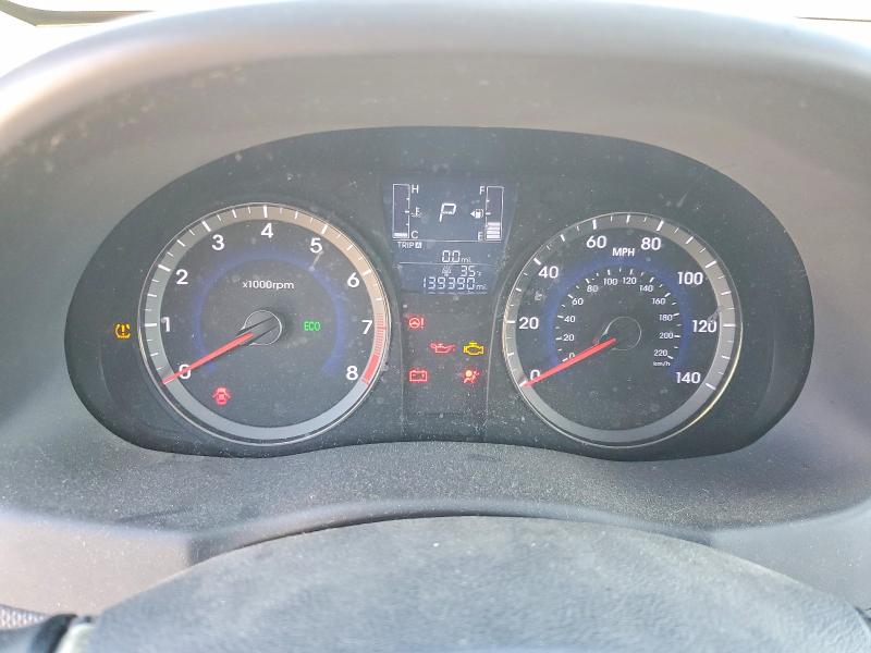 Фото 9 - HYUNDAI ACCENT