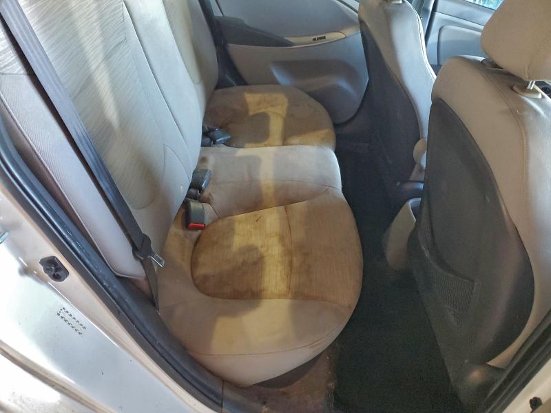 Фото 10 - HYUNDAI ACCENT