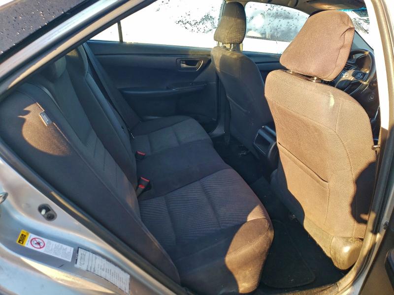 Фото 10 - TOYOTA CAMRY