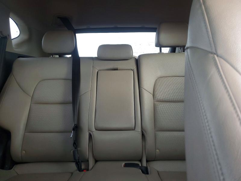 Фото 10 - HYUNDAI TUCSON