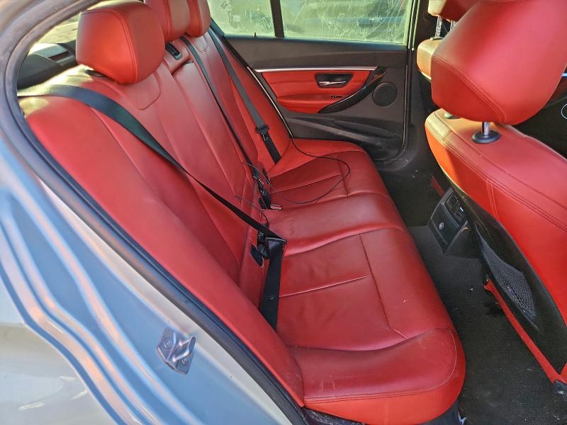 Фото 10 - BMW 3 SERIES