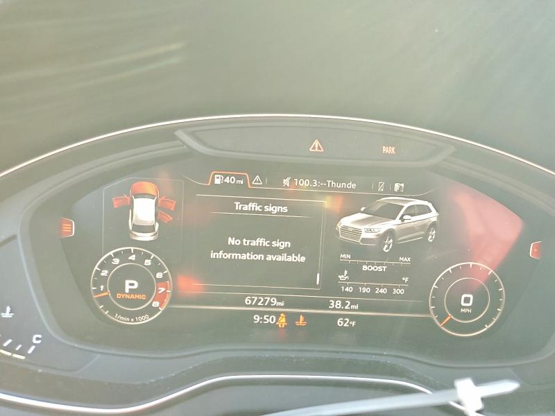 Фото 9 - AUDI SQ5