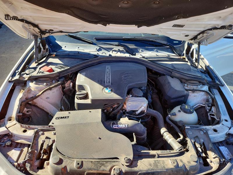 Фото 11 - BMW 3 SERIES