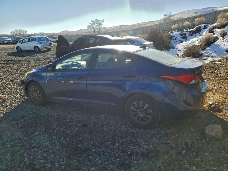 Фото 2 - HYUNDAI ELANTRA