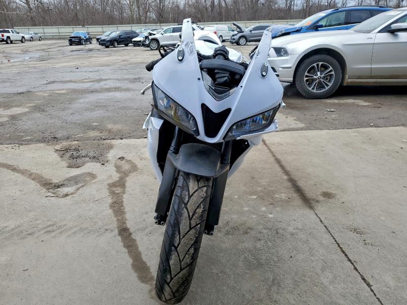 HONDA CBR CYCLE 2009