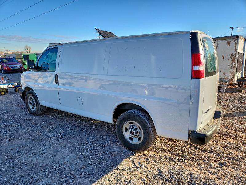 GMC SAVANA 2018 VIN 1GTW7AFG8J1324745