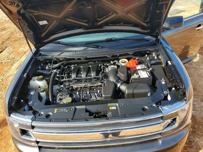 Фото 12 - FORD FLEX