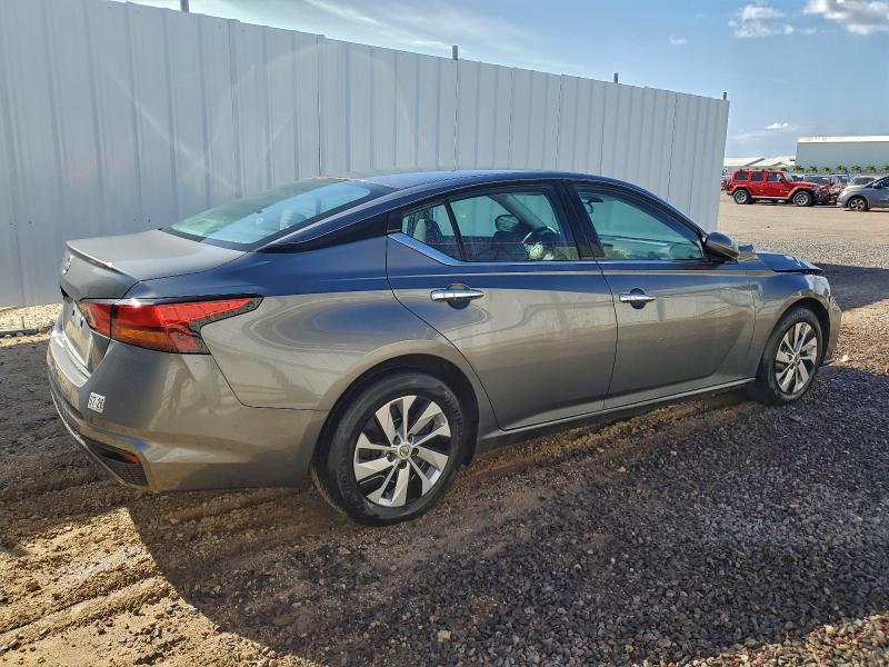 Фото 3 - NISSAN ALTIMA