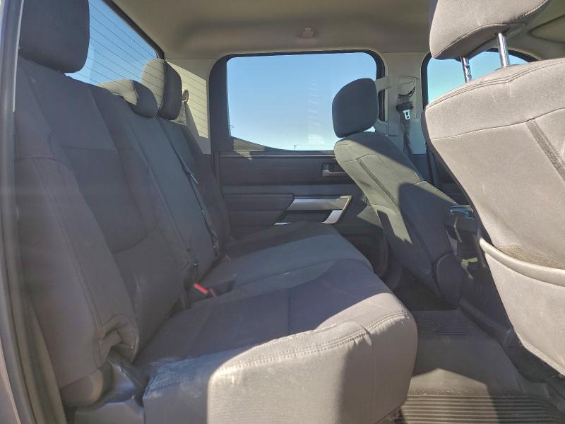 Фото 10 - TOYOTA TUNDRA