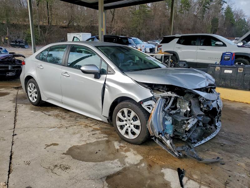 Фото 4 - TOYOTA COROLLA