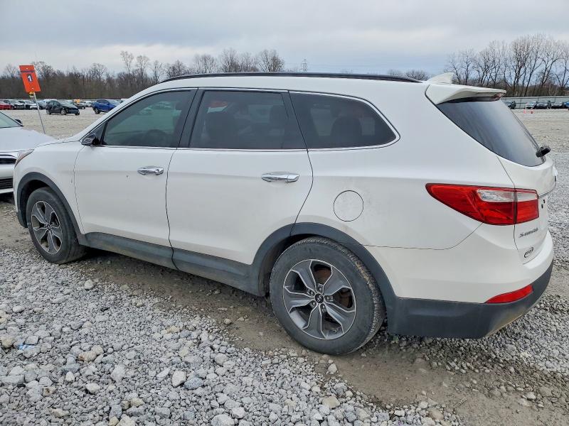 Фото 2 - HYUNDAI SANTA FE