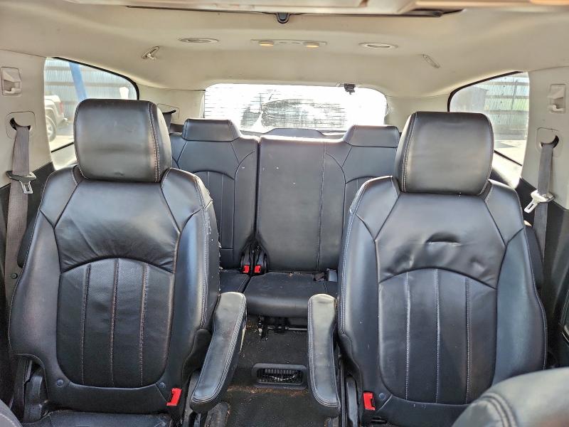 Фото 10 - CHEVROLET TRAVERSE