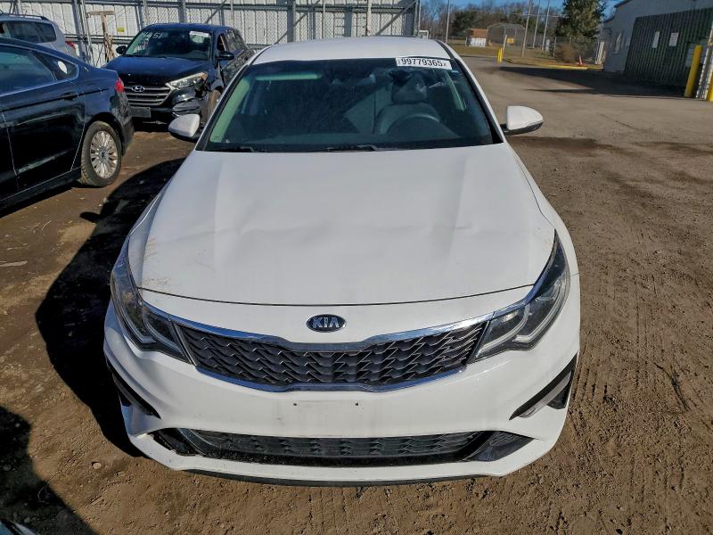 Фото 5 - KIA OPTIMA