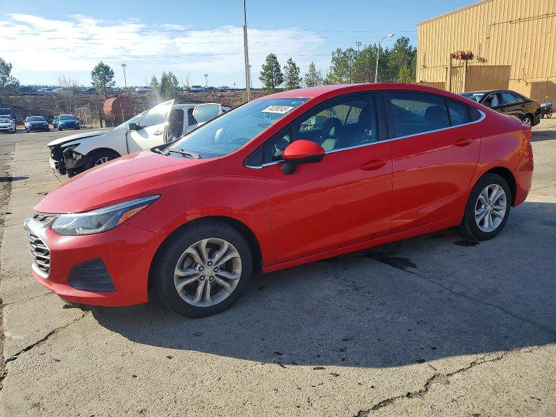 Фото 1 - CHEVROLET CRUZE