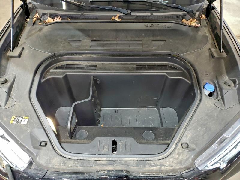 Фото 12 - FORD MUSTANG