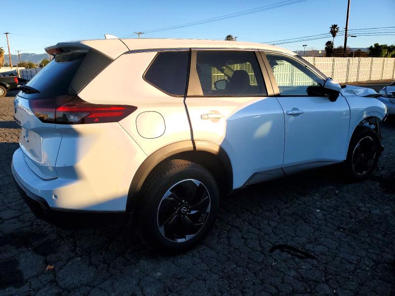 Фото 3 - NISSAN ROGUE