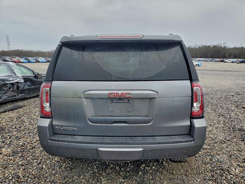 Фото 6 - GMC YUKON