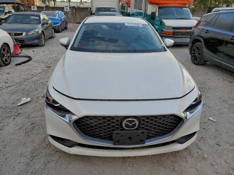 Фото 5 - MAZDA 3