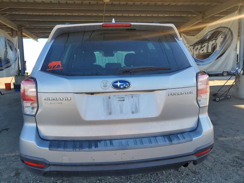 Фото 6 - SUBARU FORESTER