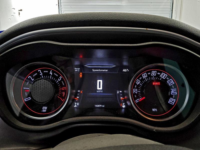 Фото 9 - DODGE CHALLENGER