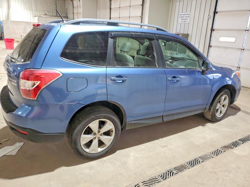Фото 3 - SUBARU FORESTER