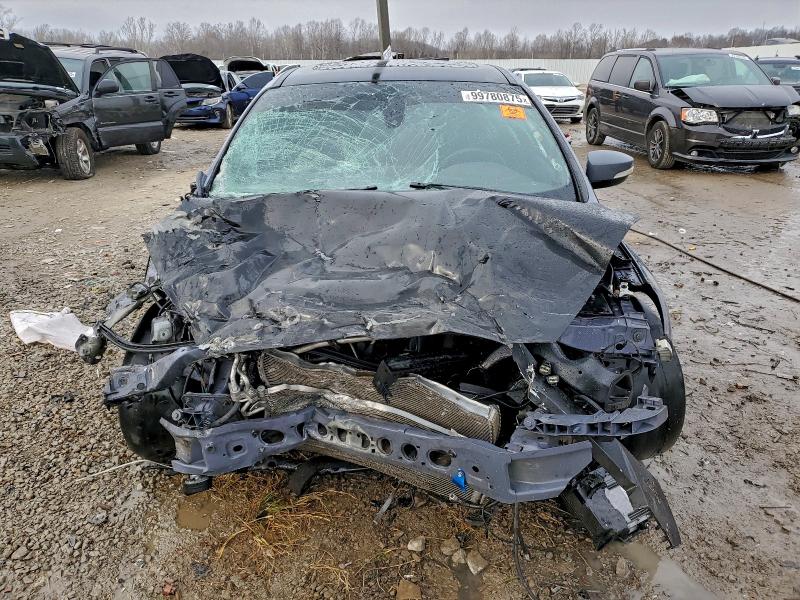 Фото 5 - FORD FOCUS