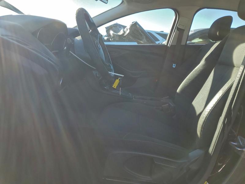 Фото 7 - FORD FOCUS