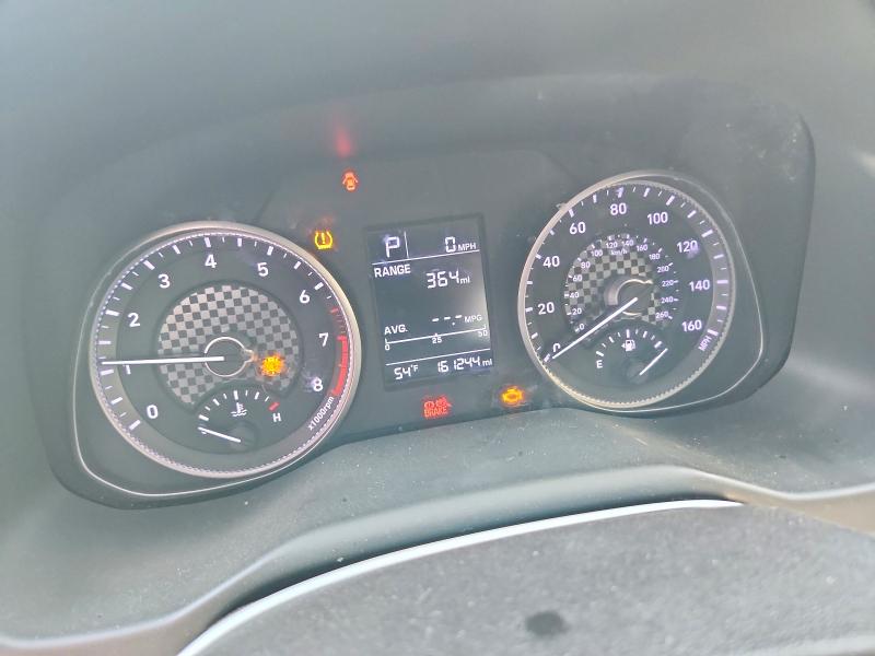 Фото 9 - HYUNDAI ELANTRA