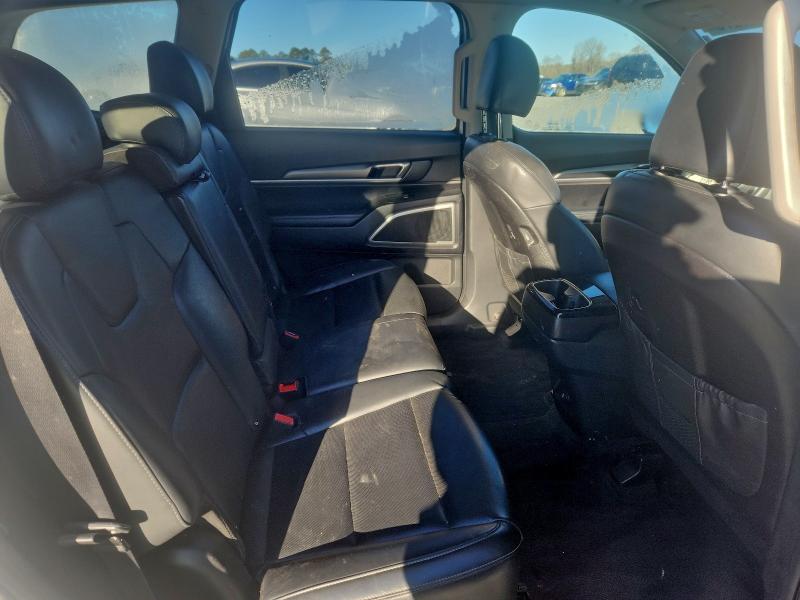 Фото 11 - KIA TELLURIDE