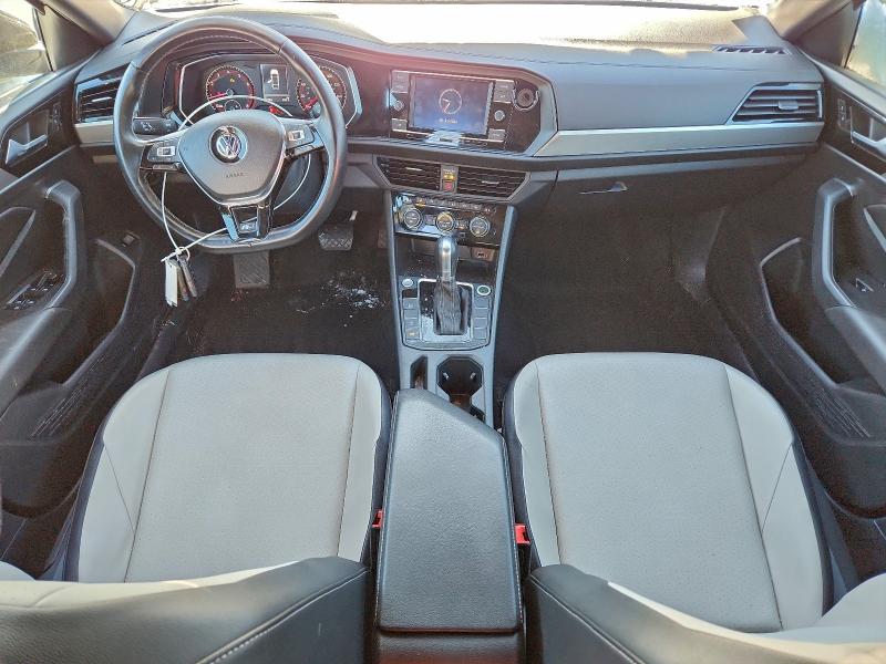 Фото 8 - VOLKSWAGEN JETTA