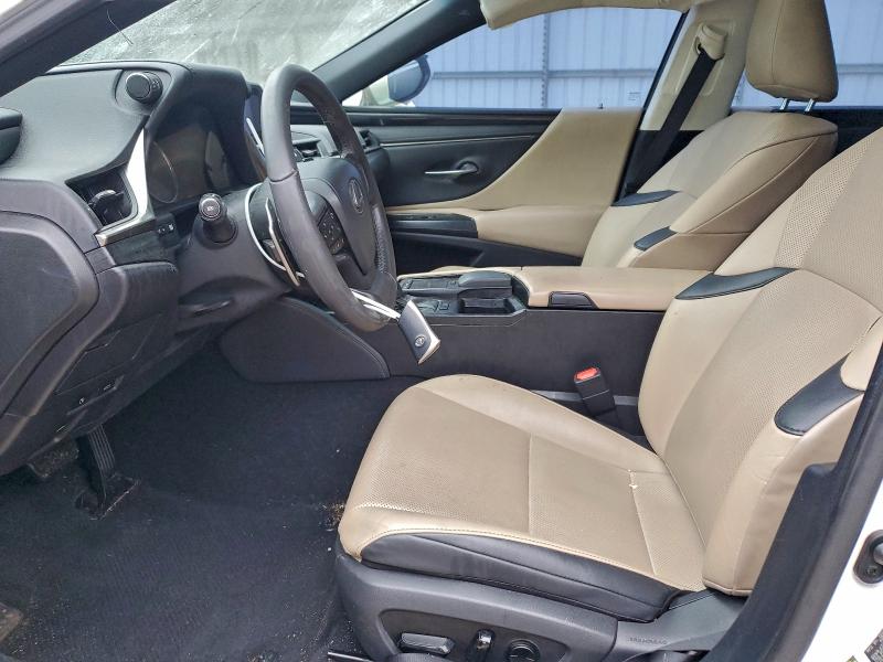 Фото 7 - LEXUS ES350