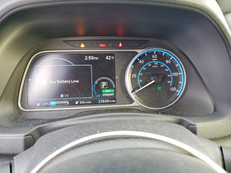 Фото 9 - NISSAN LEAF