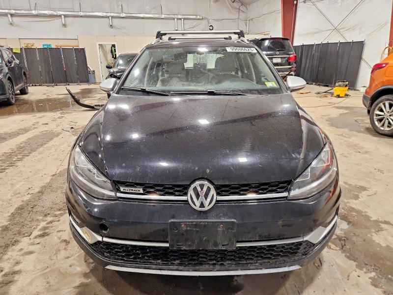 Фото 5 - VOLKSWAGEN GOLF